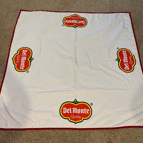 Delmonte advertising tablecloth used at trade shows 52” x 52” no stains - Picture 1 of 3